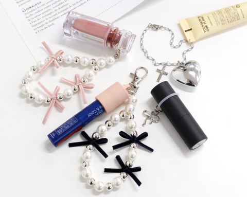 今人気！トレンドのバッグチャーム＆キーホルダー特集｜パーツ選びと参考作品アイデア