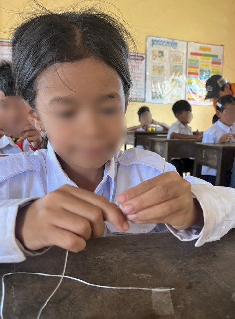 同志社大学学生団体CHADにビーズやラメゴムなどの資材を提供いたしました