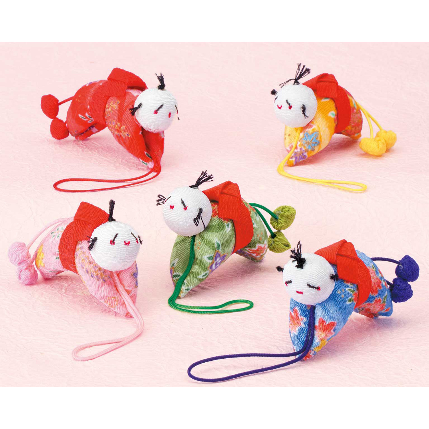 【雛祭り受注会】【お取り寄せ・返品不可】LH317 タカギ繊維 Panami 京ちりめんシリーズ　五色の根付「這う子人形」 キット (個)