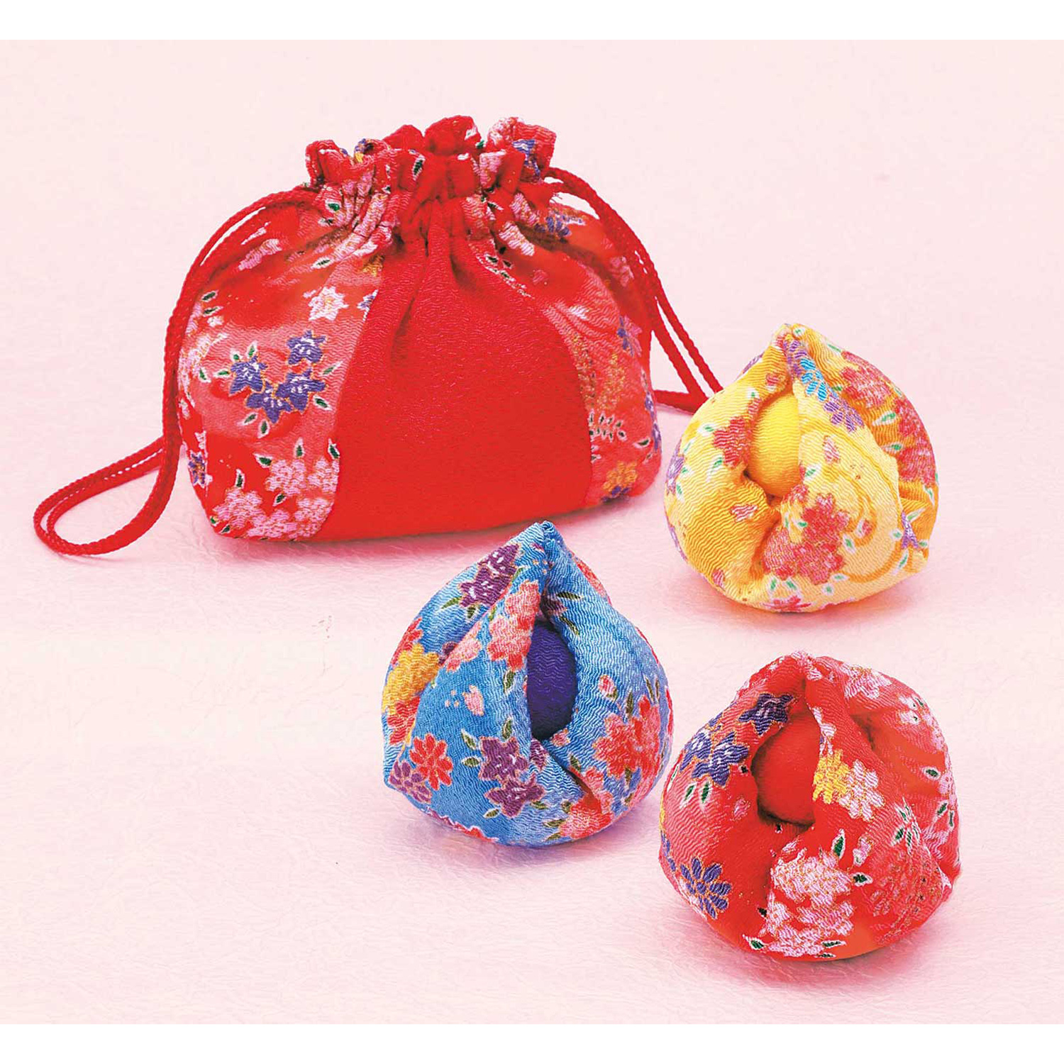 【雛祭り受注会】【お取り寄せ・返品不可】LH332 タカギ繊維 Panami 京ちりめんシリーズ　ほおずきのお手玉「赤・青・黄」 キット (個)