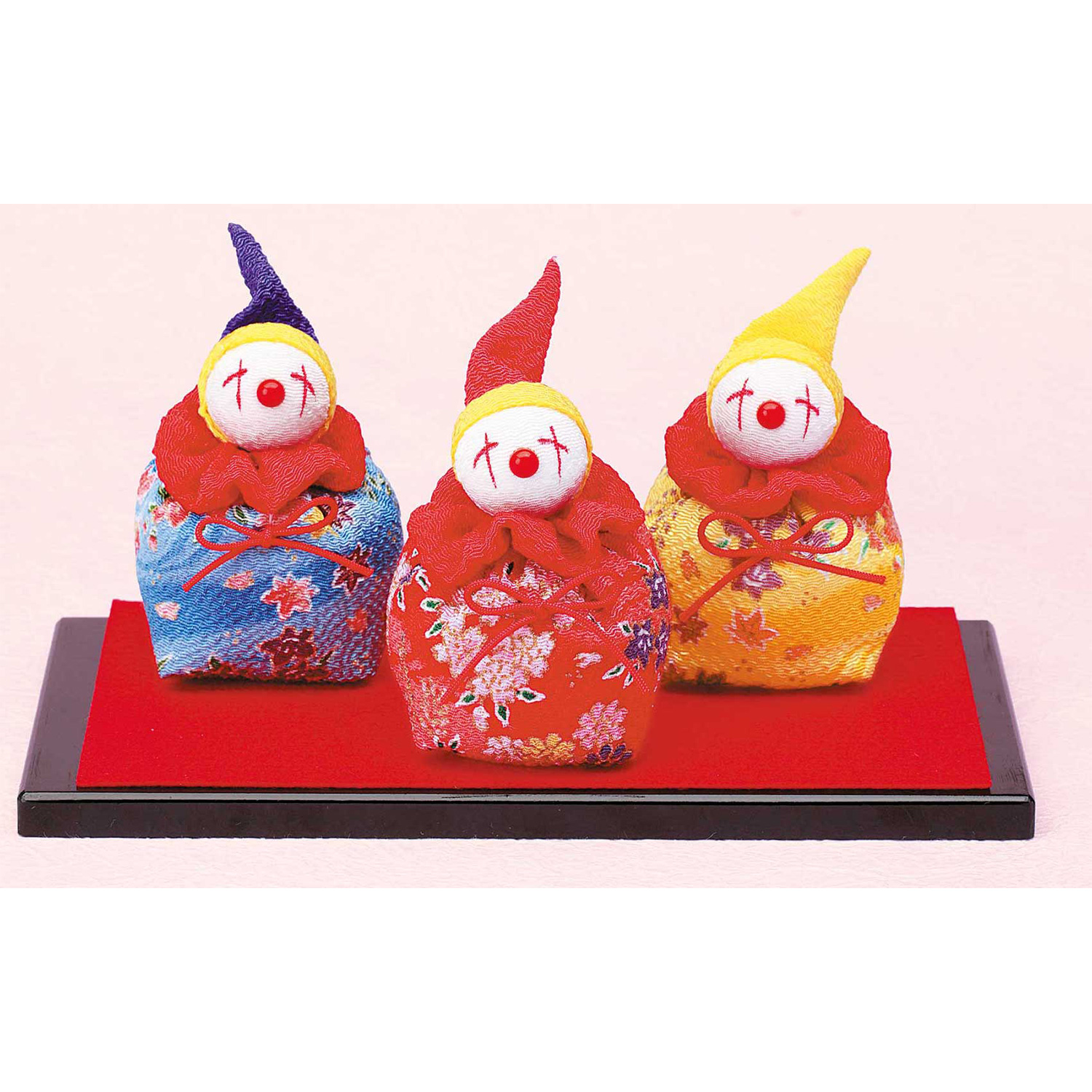 【雛祭り受注会】【お取り寄せ・返品不可】LH326 タカギ繊維 Panami 京ちりめんシリーズ　ピエロのお手玉「赤・青・黄」 キット (個)