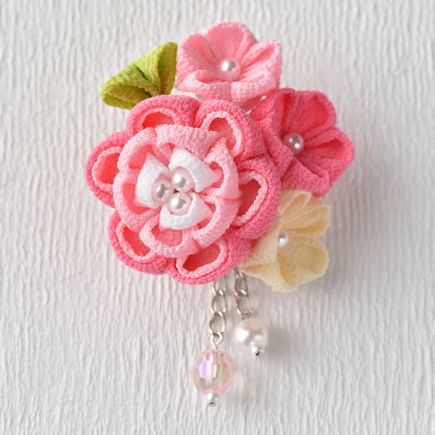 【お取り寄せ・返品不可】PAN-LH413 彩花ブローチ (個)