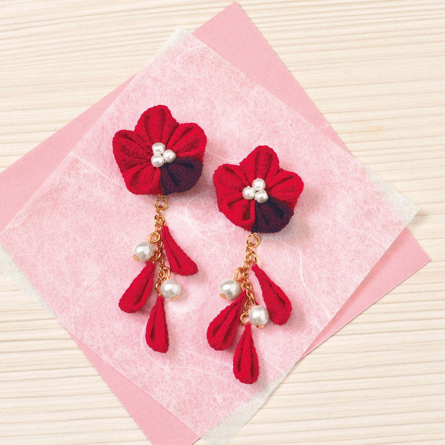 【お取り寄せ・返品不可】PAN-LH418 つまみ細工 彩花イヤリング キット (個)
