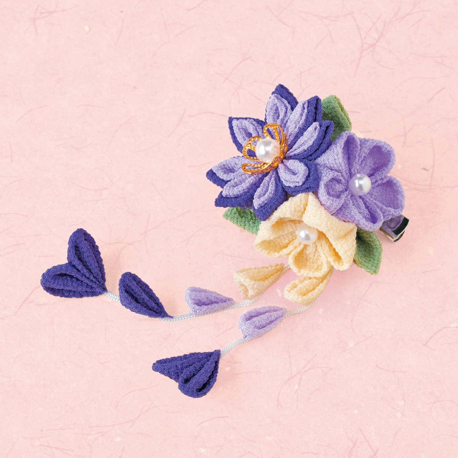 【雛祭り受注会】【お取り寄せ・返品不可】PAN-LH124 タカギ繊維 Panami つまみ細工 花束のブローチ「紫」 キット (個)