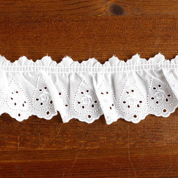 CF5070 Cotton Ruffled Lace White 10m (roll)