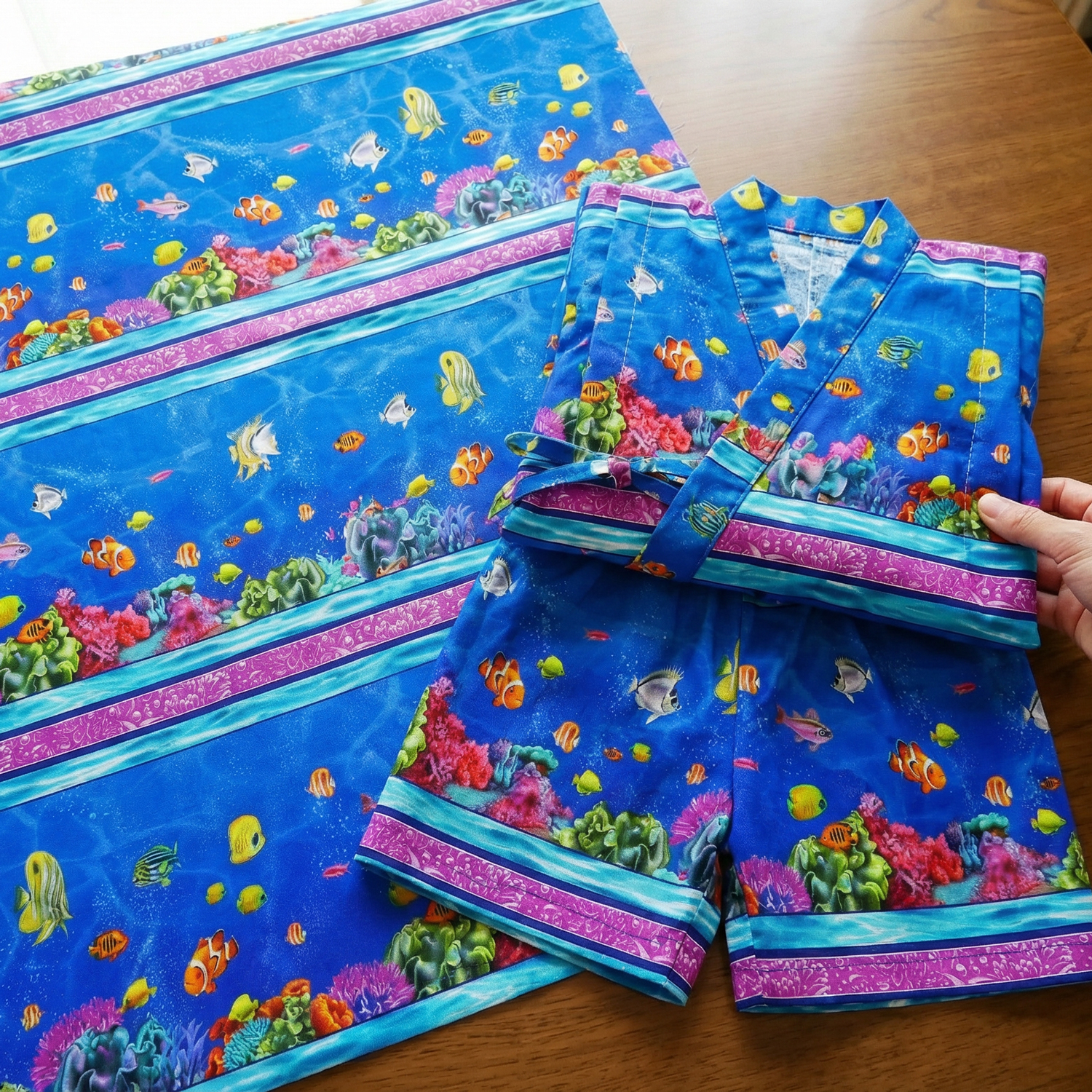 MICH11492-M サンゴと熱帯魚の海 Michael Miller マイケルミラー USAプリント 巾約110cm 1m単位 (m)