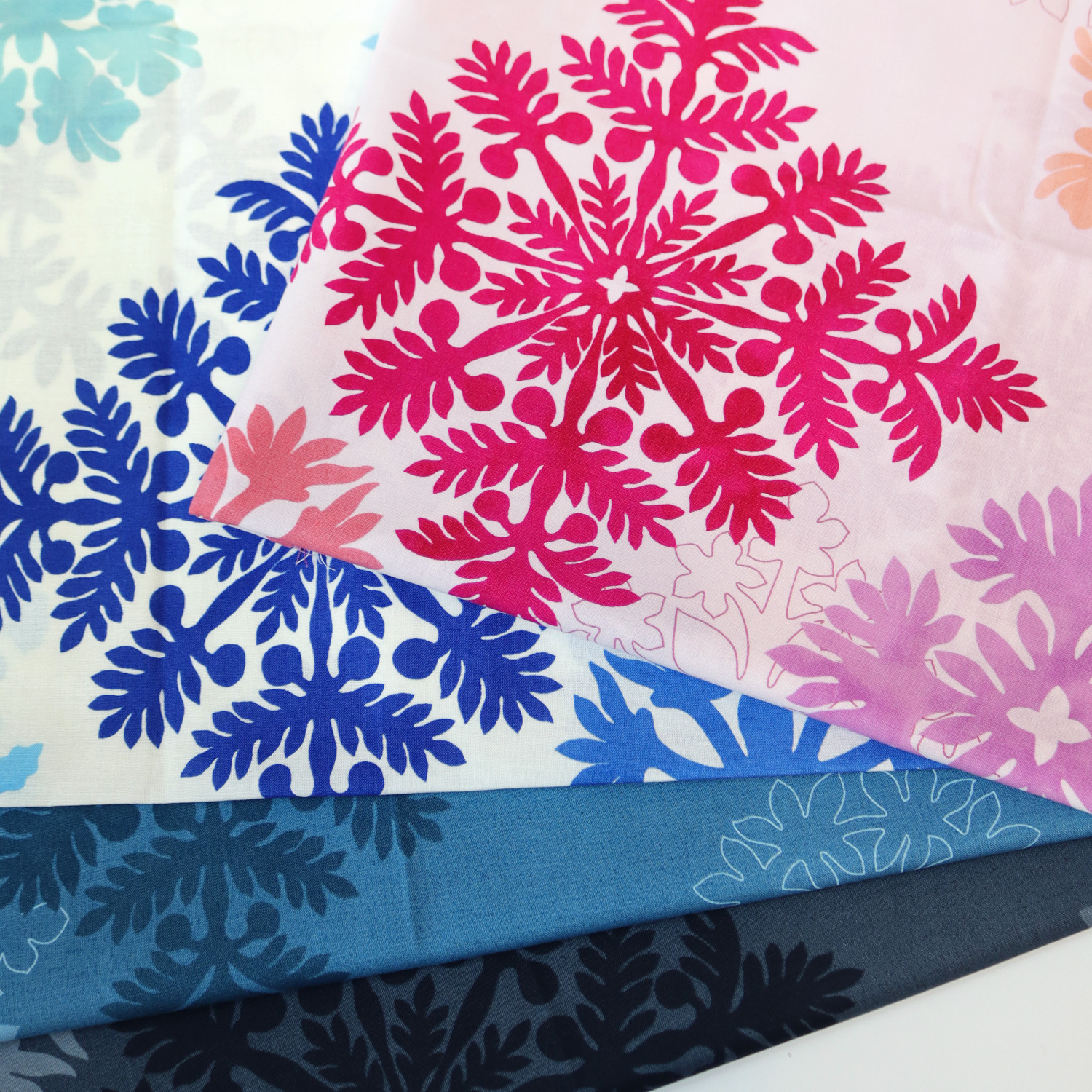 ■MT02604R Kathy Mom[キャシーマム] マカニ クイキ 巾約110cm 原反約11m (巻)