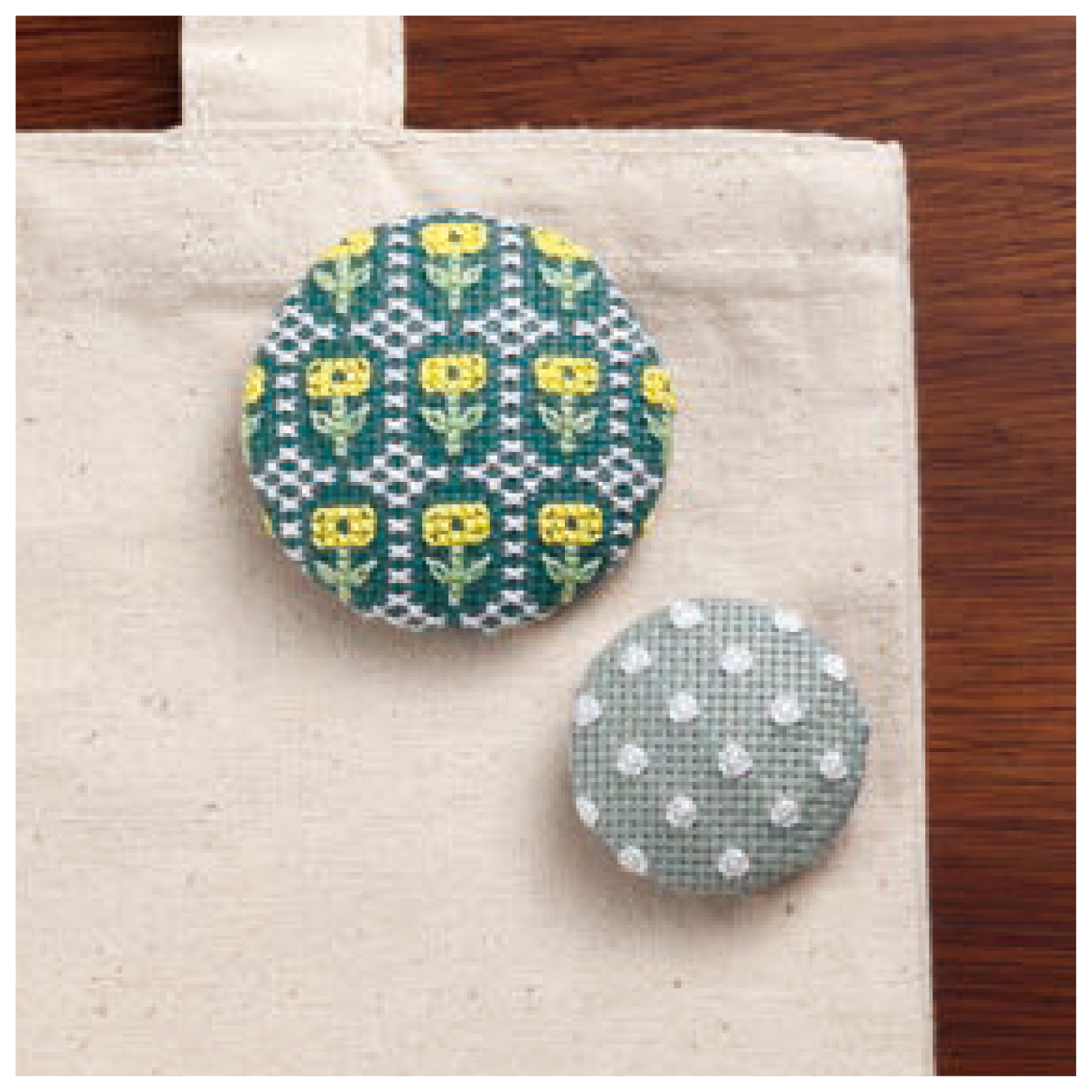 【刺繍受注会】【お取り寄せ・返品不可】CSK2312 ブローチキット 黄色い花 (袋)