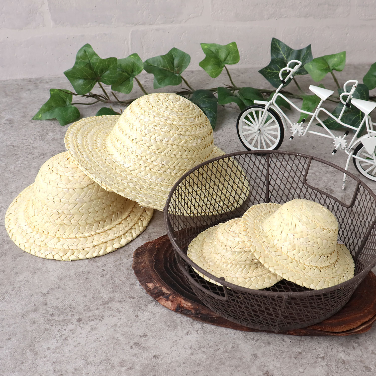 CC104～107  Straw hat for dolls (個)