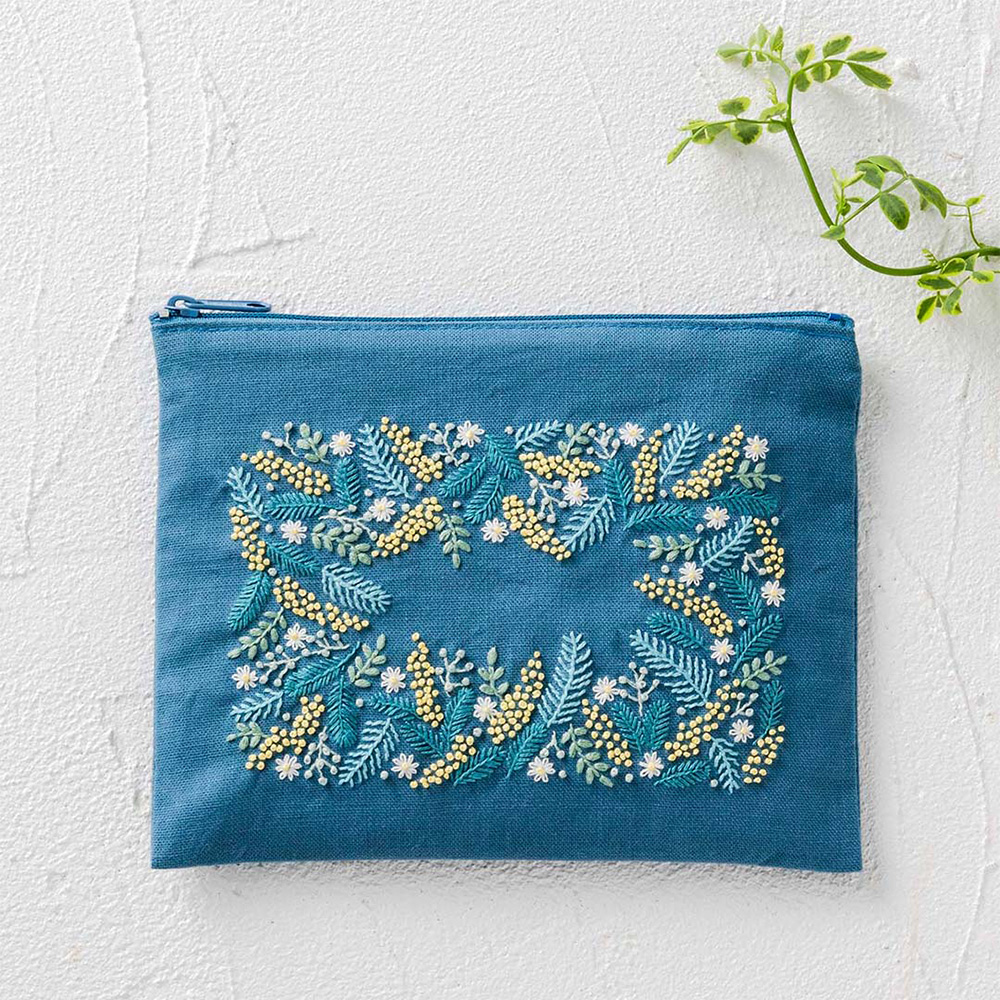 CSK542405 刺繍キット yulaのこころ躍る草花刺繍 ファスナー