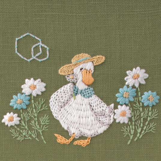 DMC-JPT115 DMC Chicchi 「動物と季節の植物が彩る12か月」刺繍キット とことこ歩くアヒルさん (個)