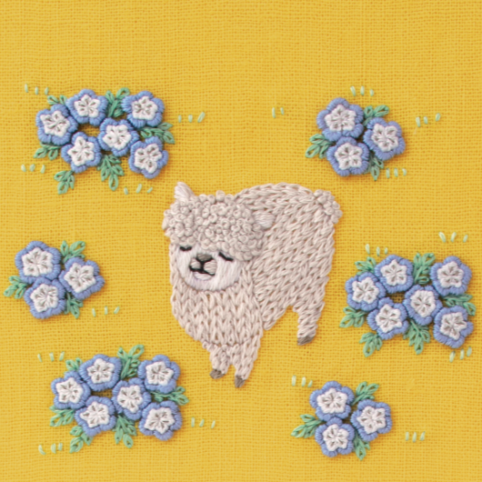 DMC-JPT116 DMC Chicchi 「動物と季節の植物が彩る12か月」刺繍キット ﾈﾓﾌｨﾗに囲まれたアルパカさん (個)