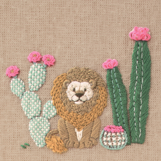 DMC-JPT119 DMC Chicchi 「動物と季節の植物が彩る12か月」刺繍キット サボテンとライオンさん (個)