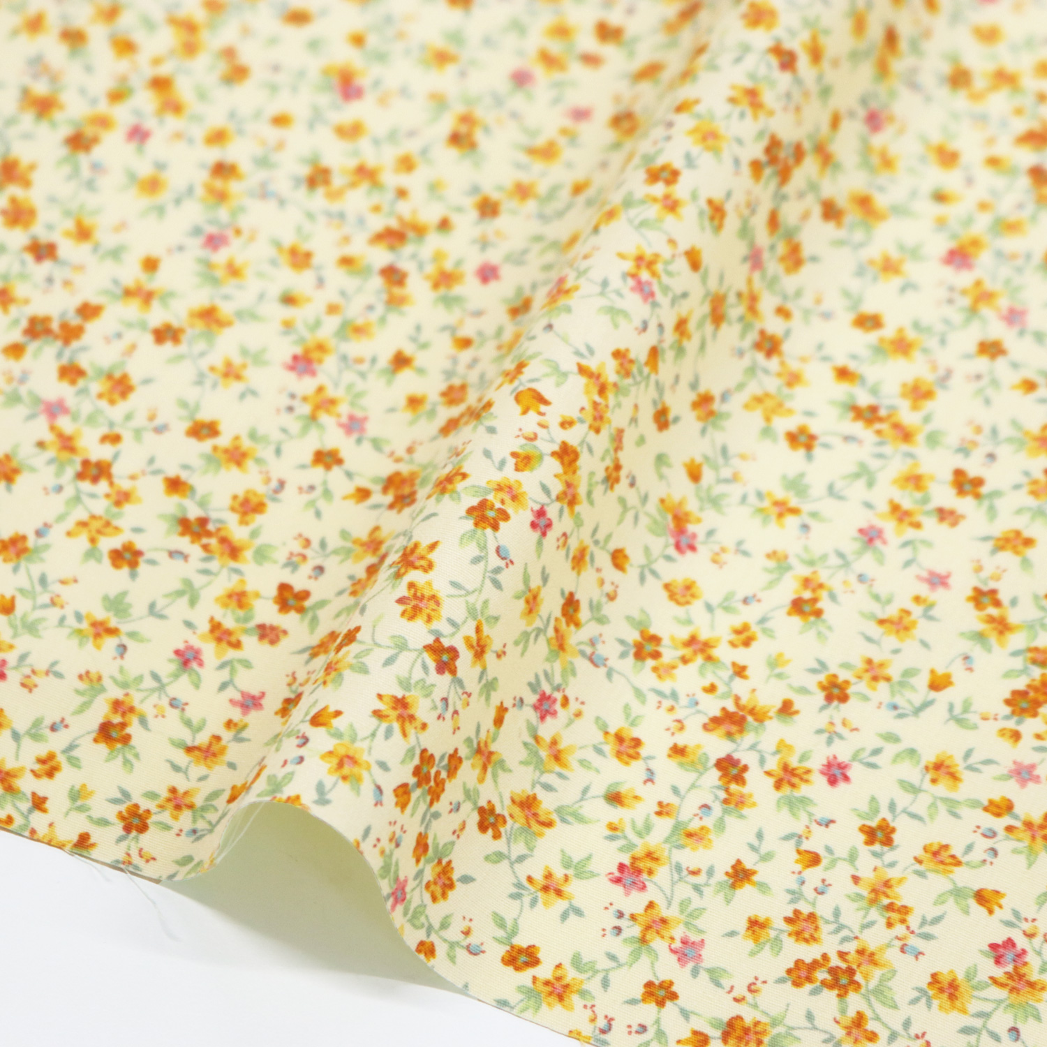 B6110Z-5-5 Flower Collection ブロード生地１m単位 (m)