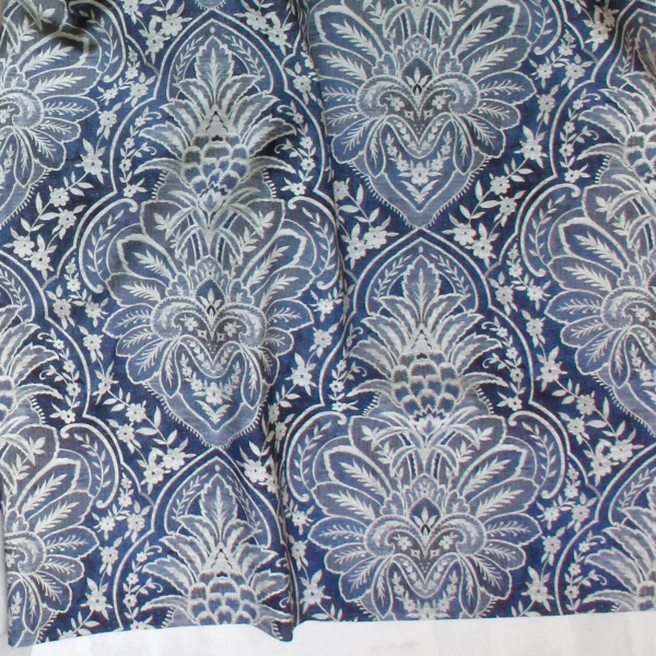 VIL3083-3 Imported from Spain digital print-ox Fabric approx. Width140cm 1m/unit　(m)