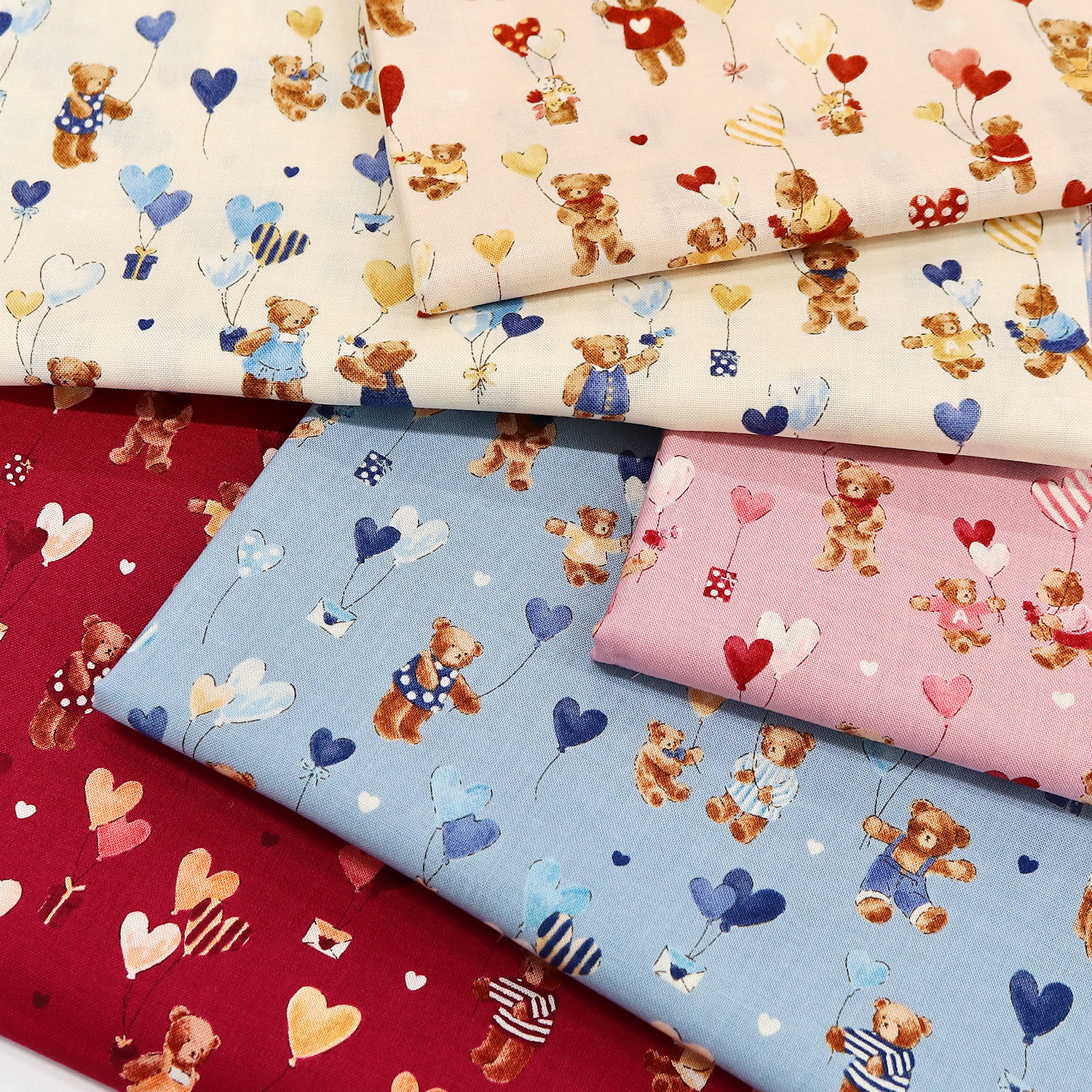 NN2338H Bear and heart balloon, Cotton sheeting, Width approx. 112cm 1m unit (m)