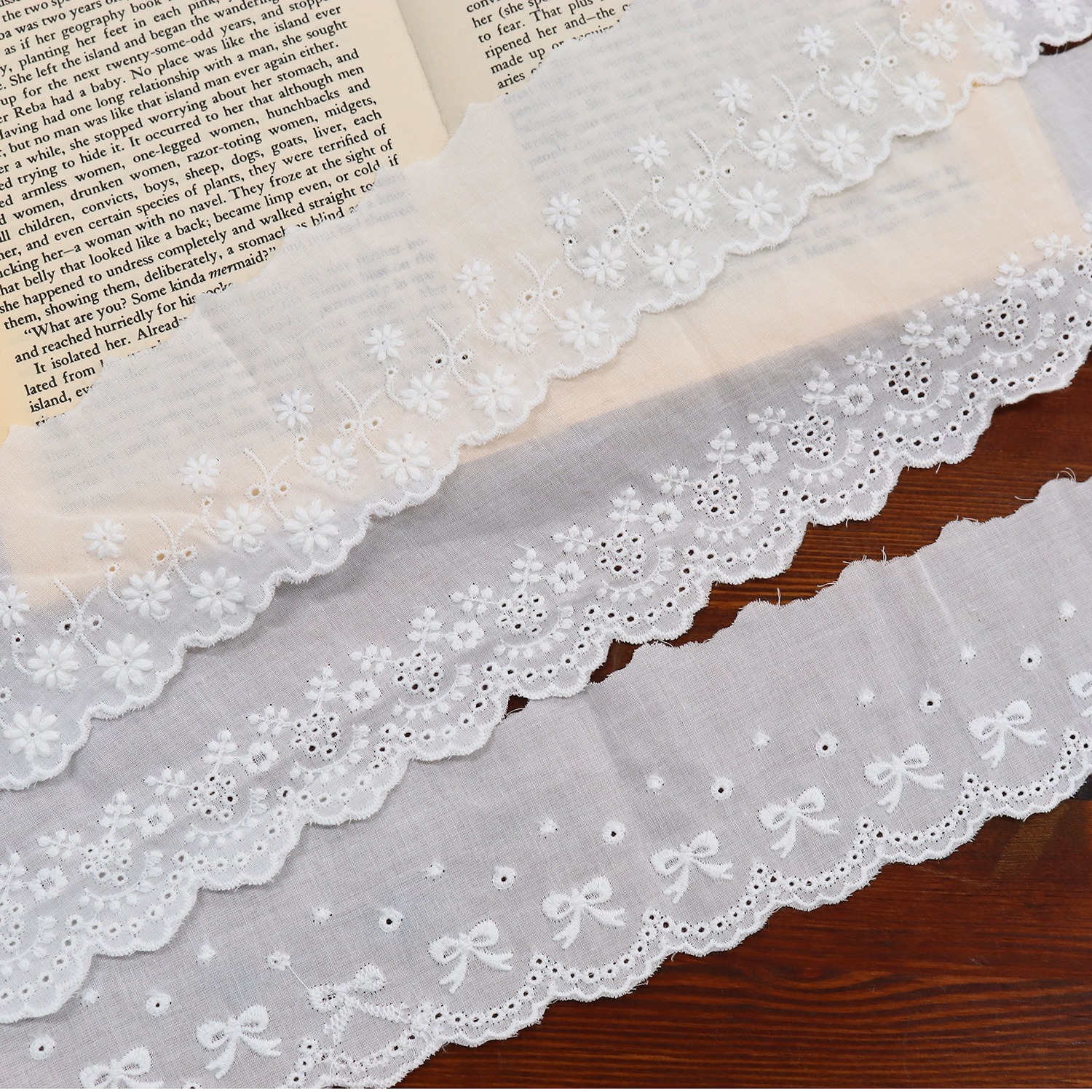 HCL20-DSET Cotton lace assortment thick width 1m x 3 pieces (set)