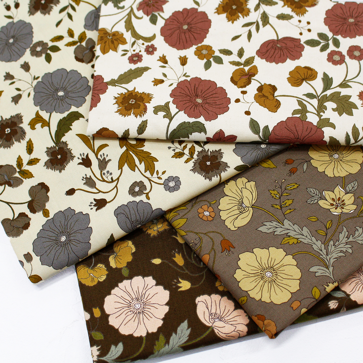 IBK38140-1 Ox Printed Fabric Retro Flower width 110cm 1m/unit (m)