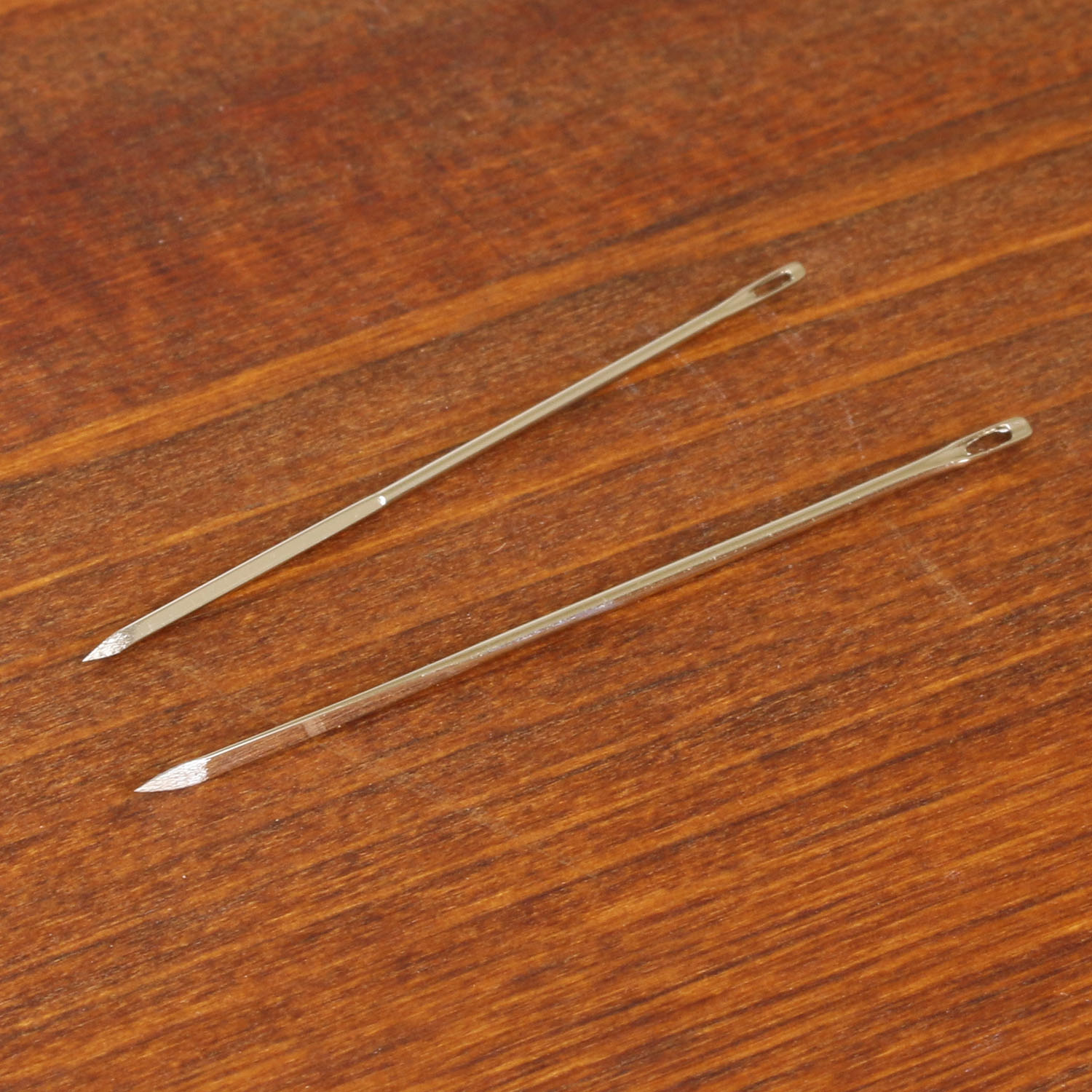 CG204 Leather Needles 2pcs (pcs)