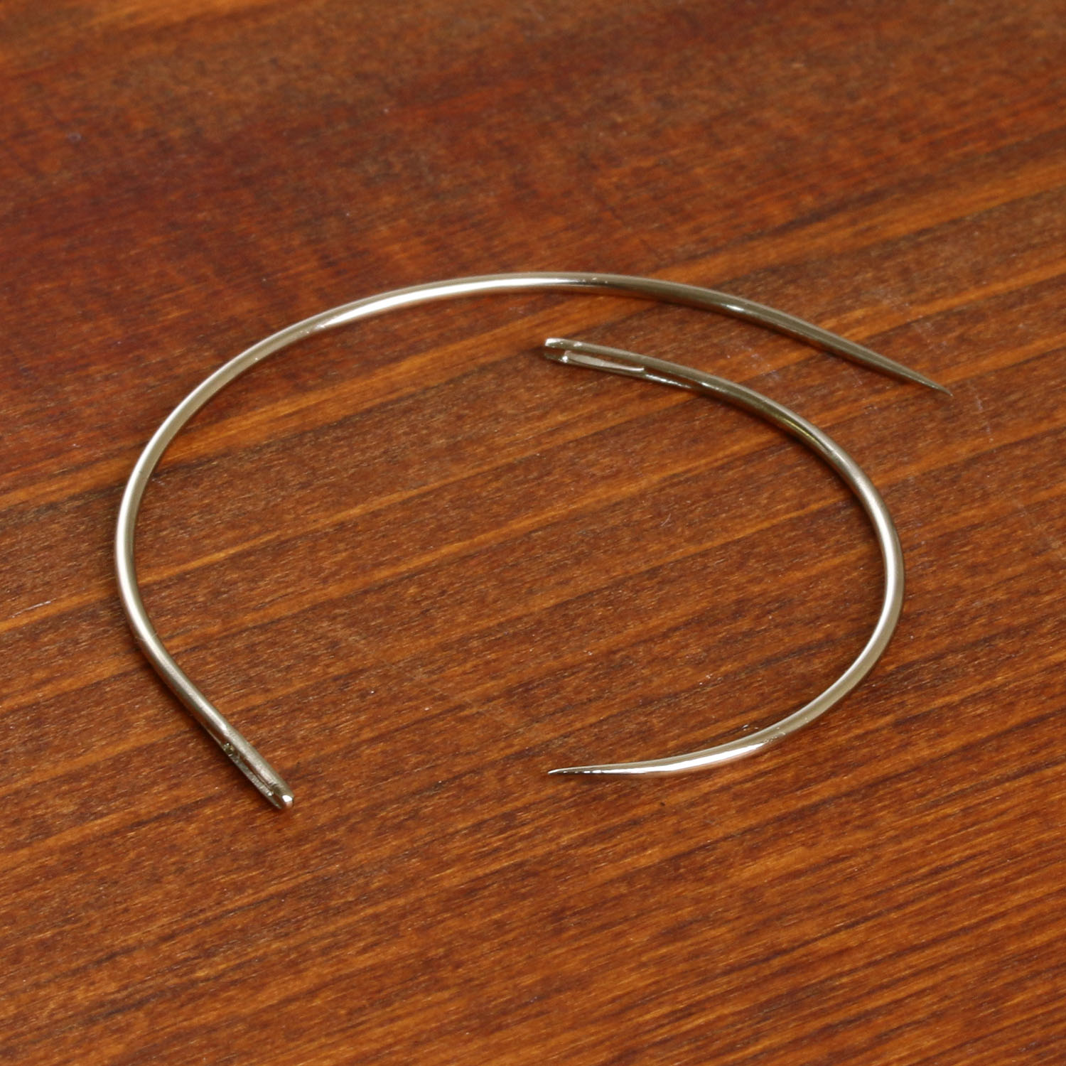 Curved Needle (pcs)