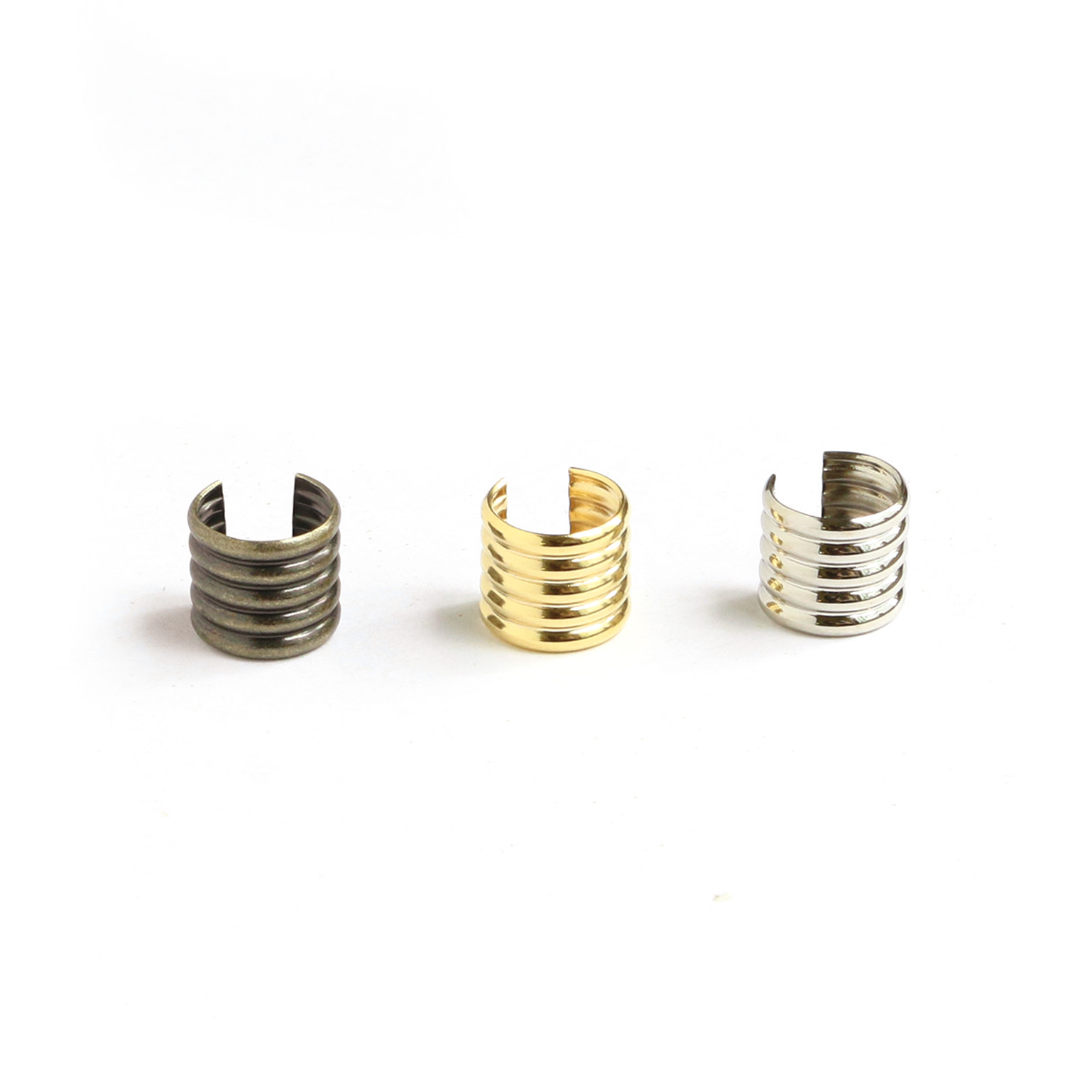 【キャンペーン対象】【後継品】M17 タッセルカン 金具 10個入 (袋)