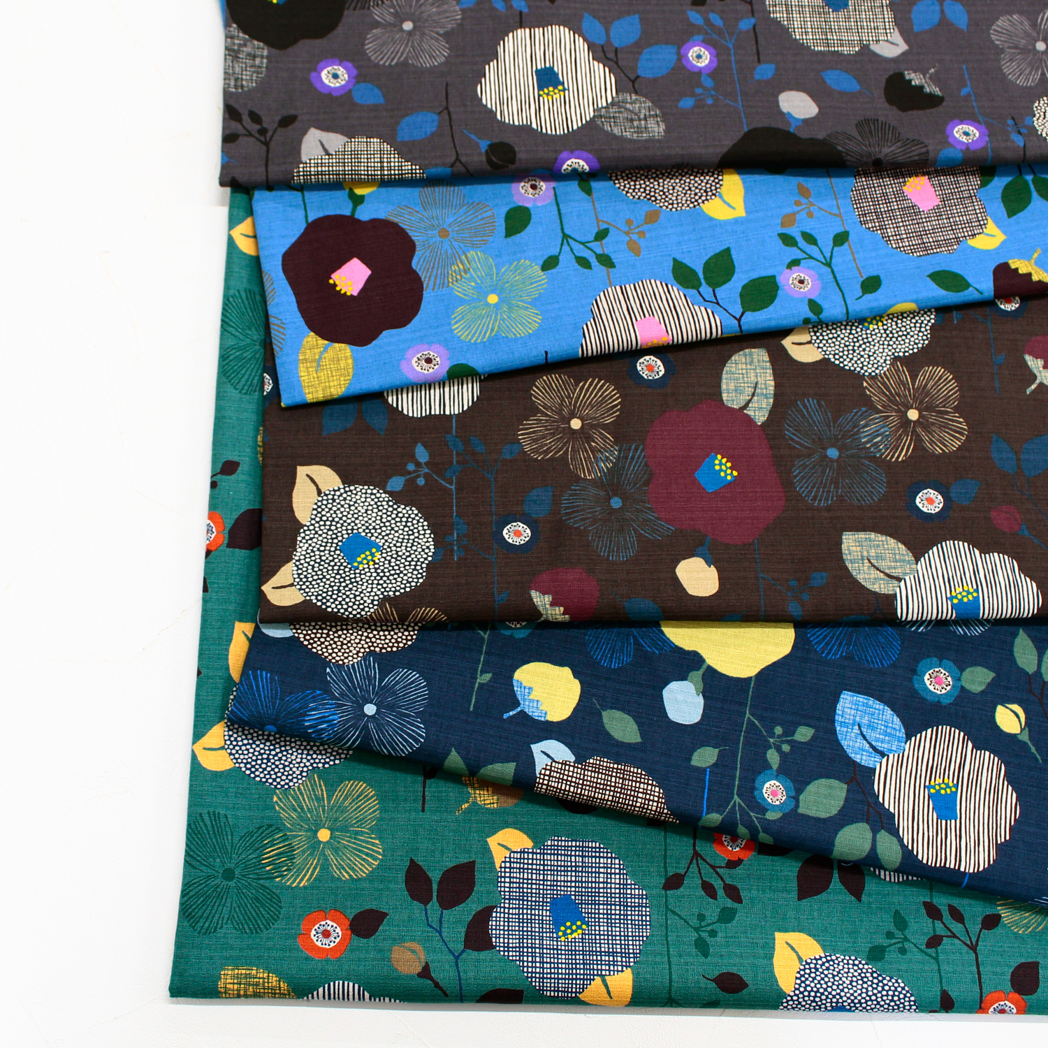 ■IBK99221R-3 Miori Collection, Flower Print Fabric, Vanilla Orchid, Width: Approx. 108cm, Roll: Approx. 12m (roll)