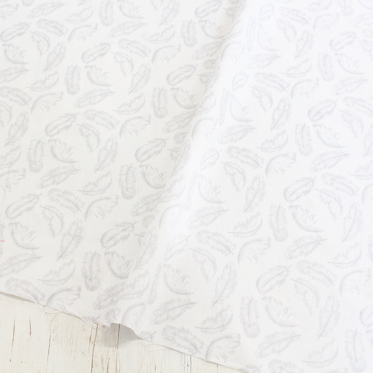 [0910 New Pattern] FSP-759 White Feather Free Sprit USA Print 1m/unit (m)