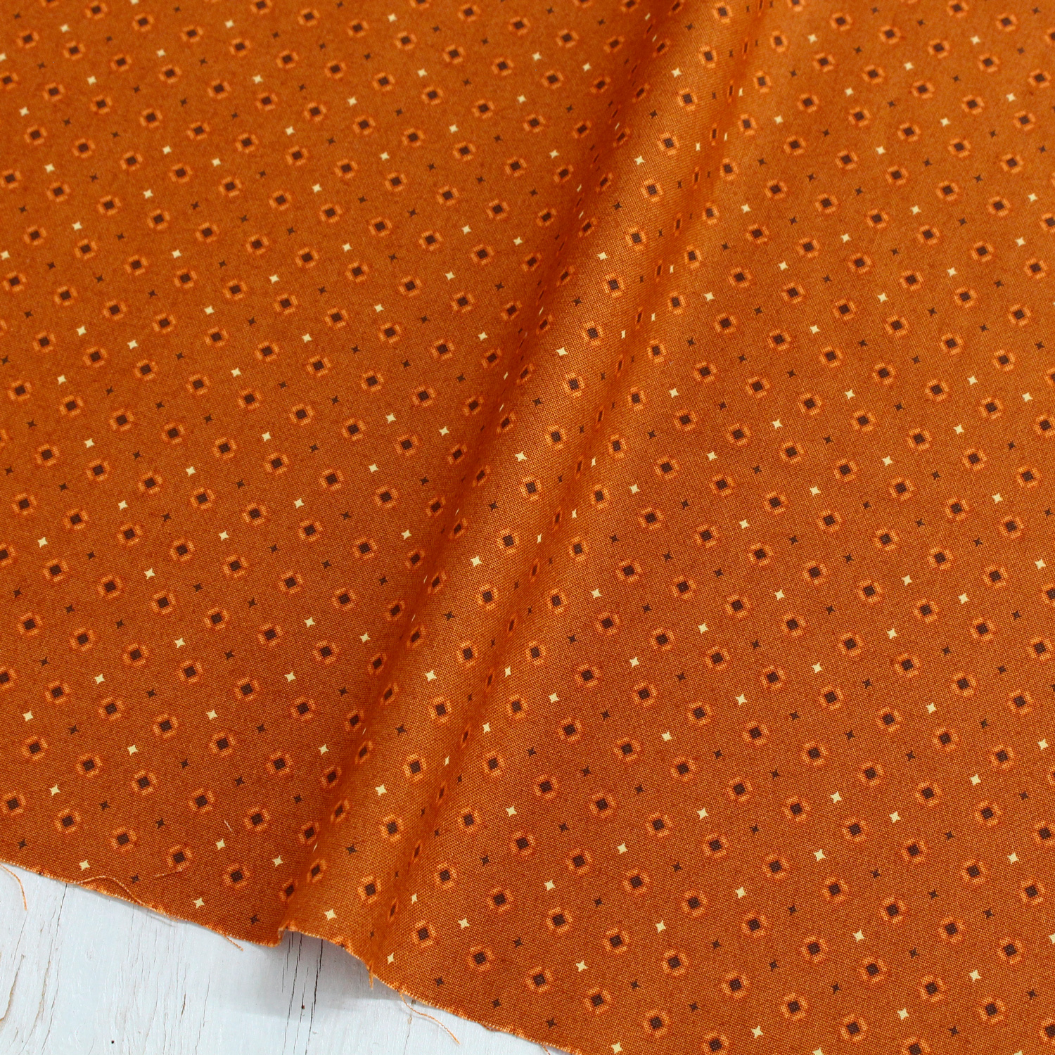 [0910 New Pattern] FSP-766 Orange Background Geometric Pattern Kirari Free Sprit USA Print 1m/unit (m)