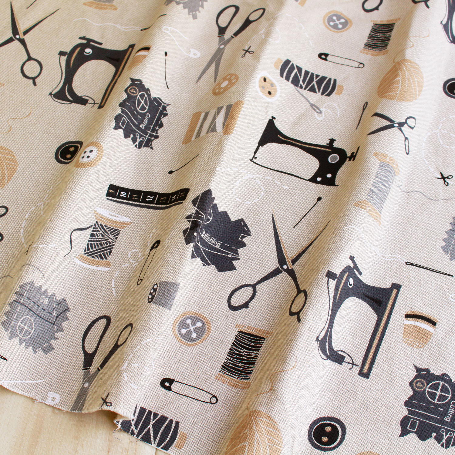 BB1978-630 Oxprint fabric"", imported from Netherland"", Width approx.140cm"", 1m/unit (m)
