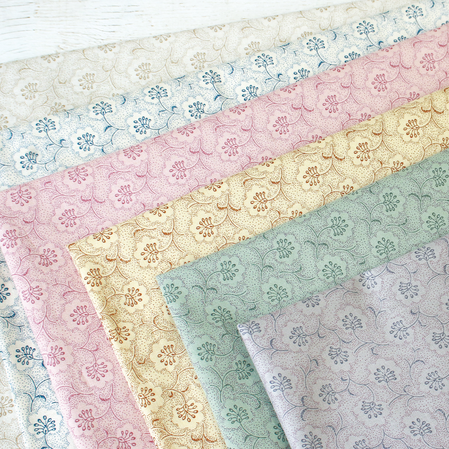 NCM11280R-1 ALTOALBERO Collection Floral pattern", approx.12m (roll)