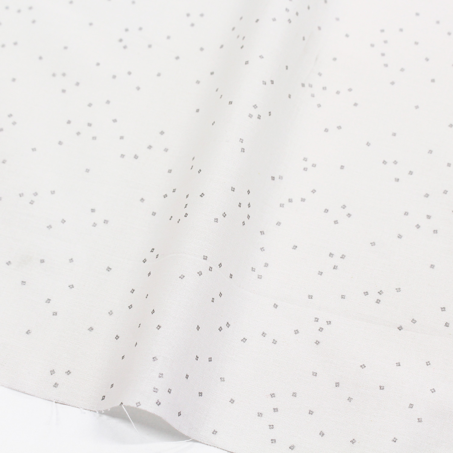 [Limited Quantity] STUDIO-21 Free Sprit Off white small diamond shape for patchwork USA print sheeting 1m/unit (m)