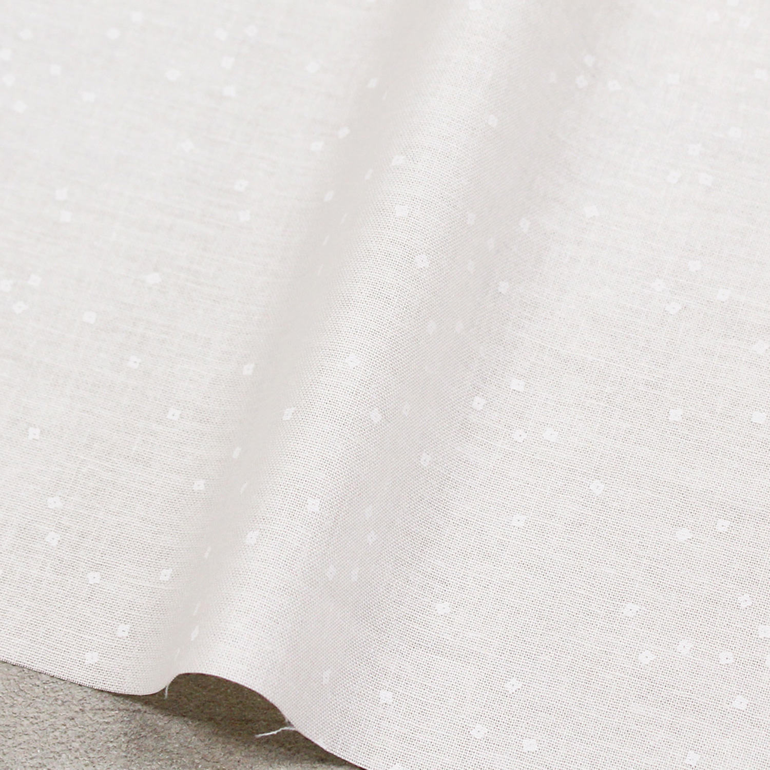 [Limited Quantity] STUDIO-22-IV Free Sprit White Small Diamonds For Patchwork USA Print Sheeting 1m/unit (m)