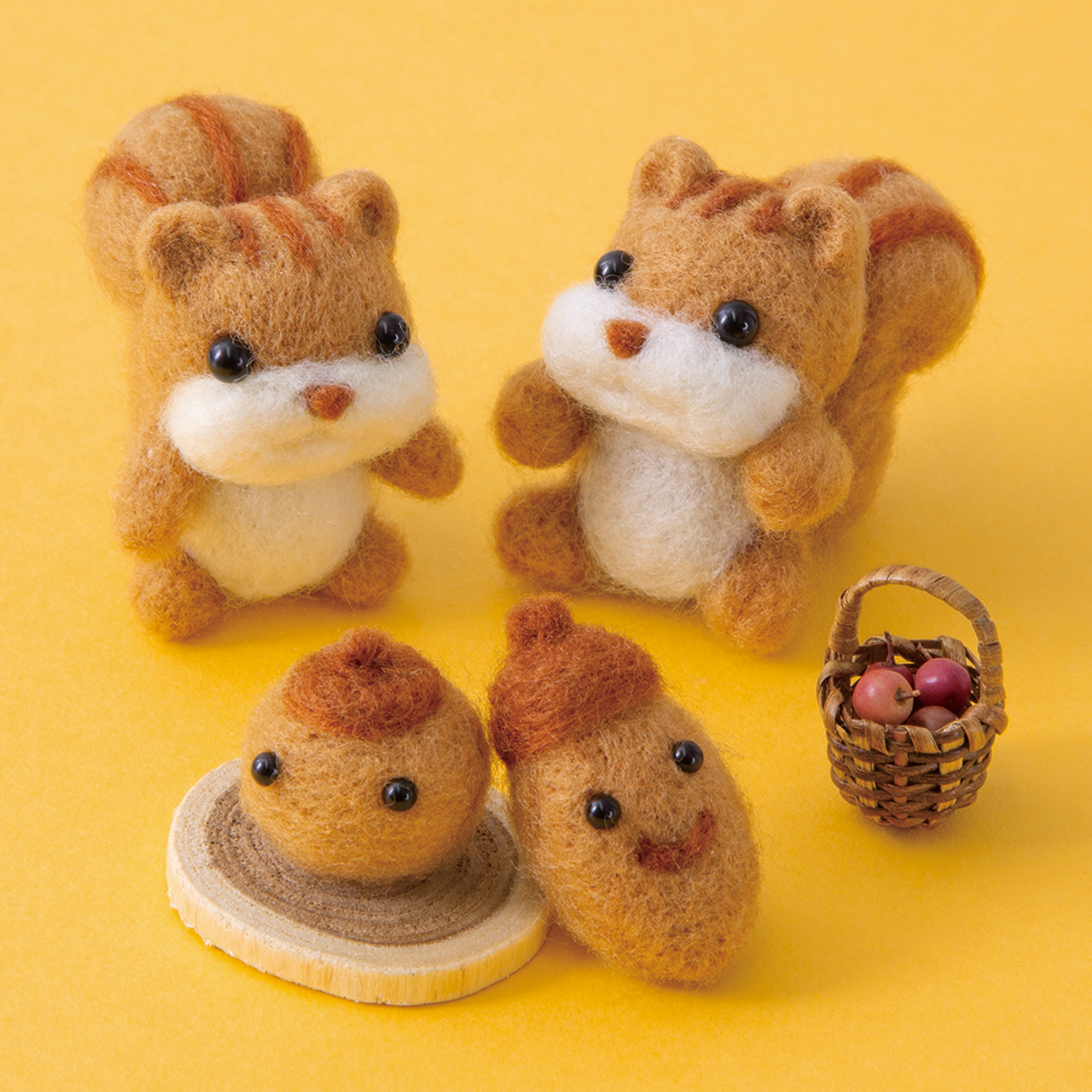 【お取り寄せ・返品不可】H441-643 ニードルフェルトでつくるどうぶつたち くるりんリス＆にぎやかどんぐり (個)