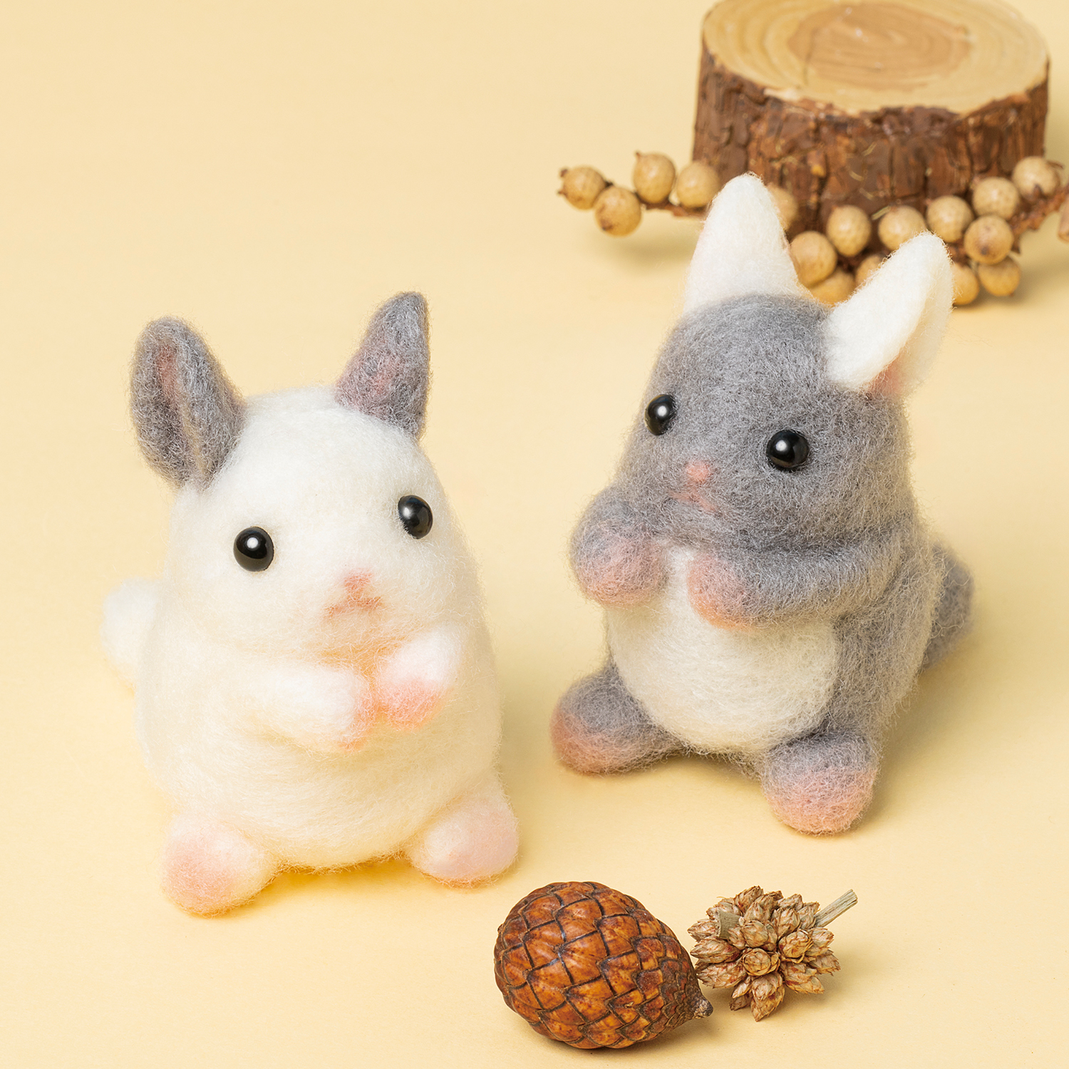 【お取り寄せ・返品不可】H441-661 ふんわりチンチラ　ホワイト＆グレイ 羊毛フェルトキット (個)