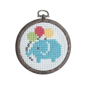 [Order upon demand, not returnable]CSK7769 "Manmaru Frame" cross-stitch kit (pcs)