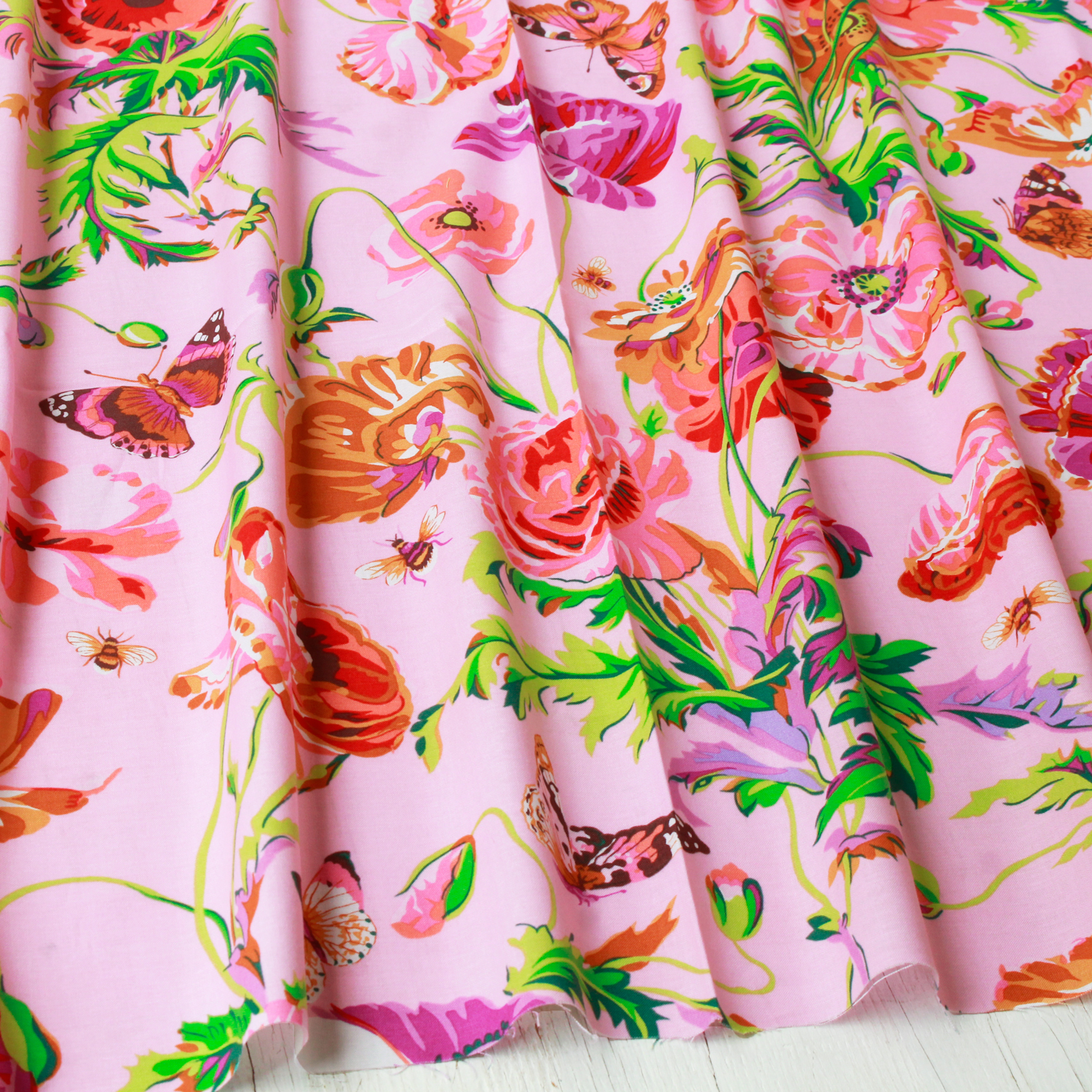 Kaffe Fassett -ケイフ・ファセット-「手芸材料の卸売りサイトChuko プレゼントを選ぼう! ケイフファセット⭐️柄いろいろセット 生地/糸