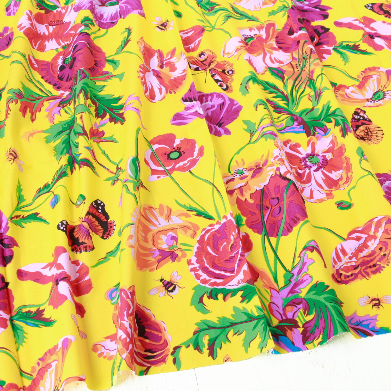 Kaffe Fassett -ケイフ・ファセット-「手芸材料の卸売りサイトChuko プレゼントを選ぼう! ケイフファセット⭐️柄いろいろセット 生地/糸