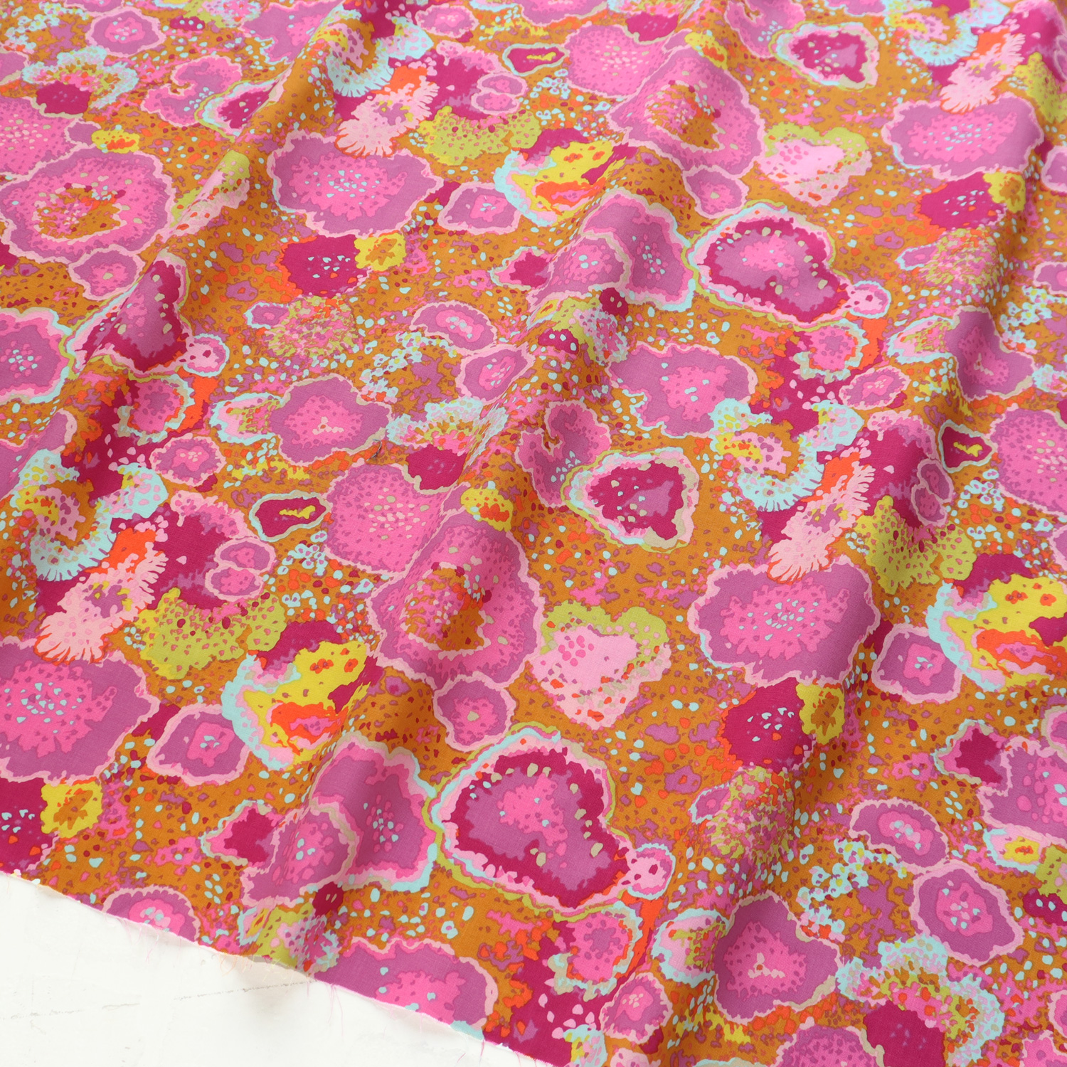 FSP-514 USA Cotton Fabric FreeSpirit　1m/unit (m)