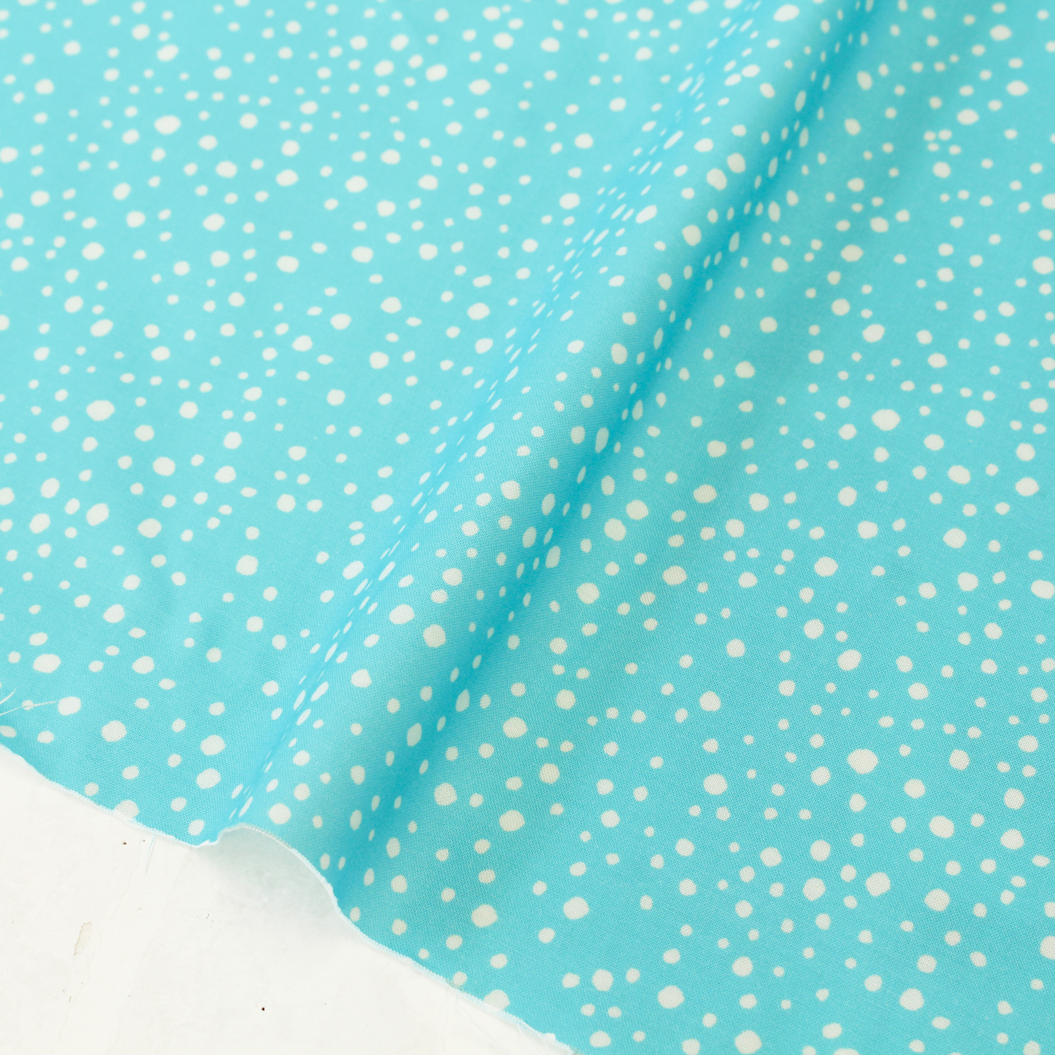 LORA692-668 ランダムドット 水色 Loralie Designs ローラライデザインズ m単位 (m)