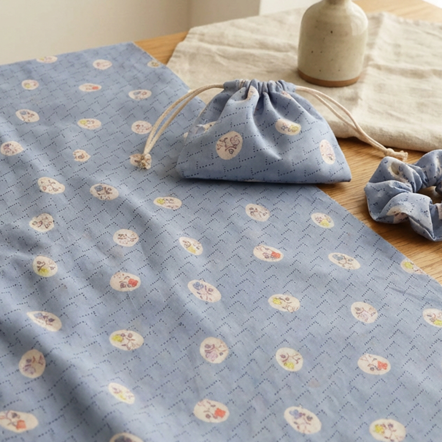 ■MEB-8R-A7 MAISON,bornne BENEBENE ローン 巾約138cm 原反約8m (巻)