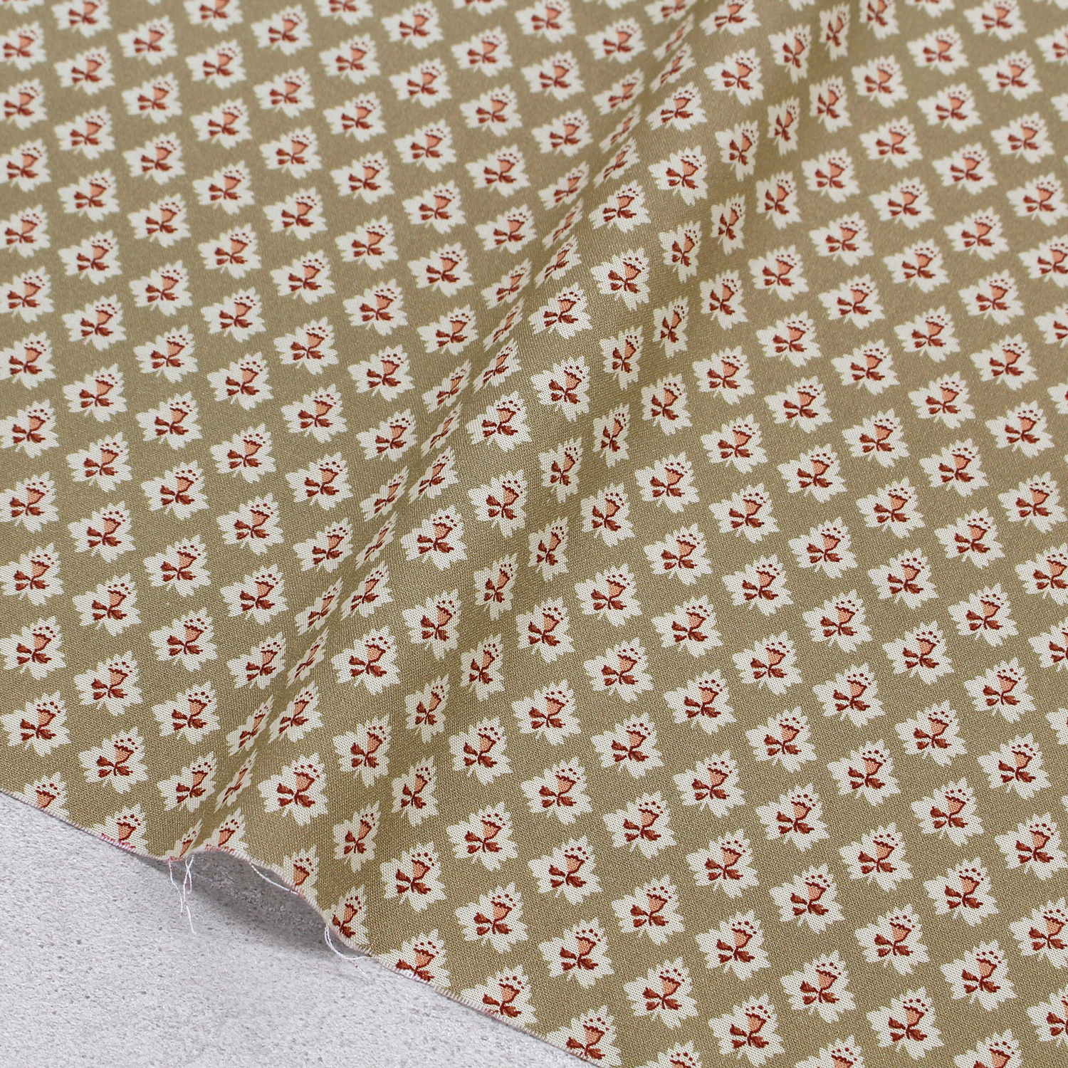 【0116新柄】MICH1993-K ベージュ地 小花柄 Michael Miller マイケルミラー USAプリント 巾約MICH0cm 1m単位 (m)