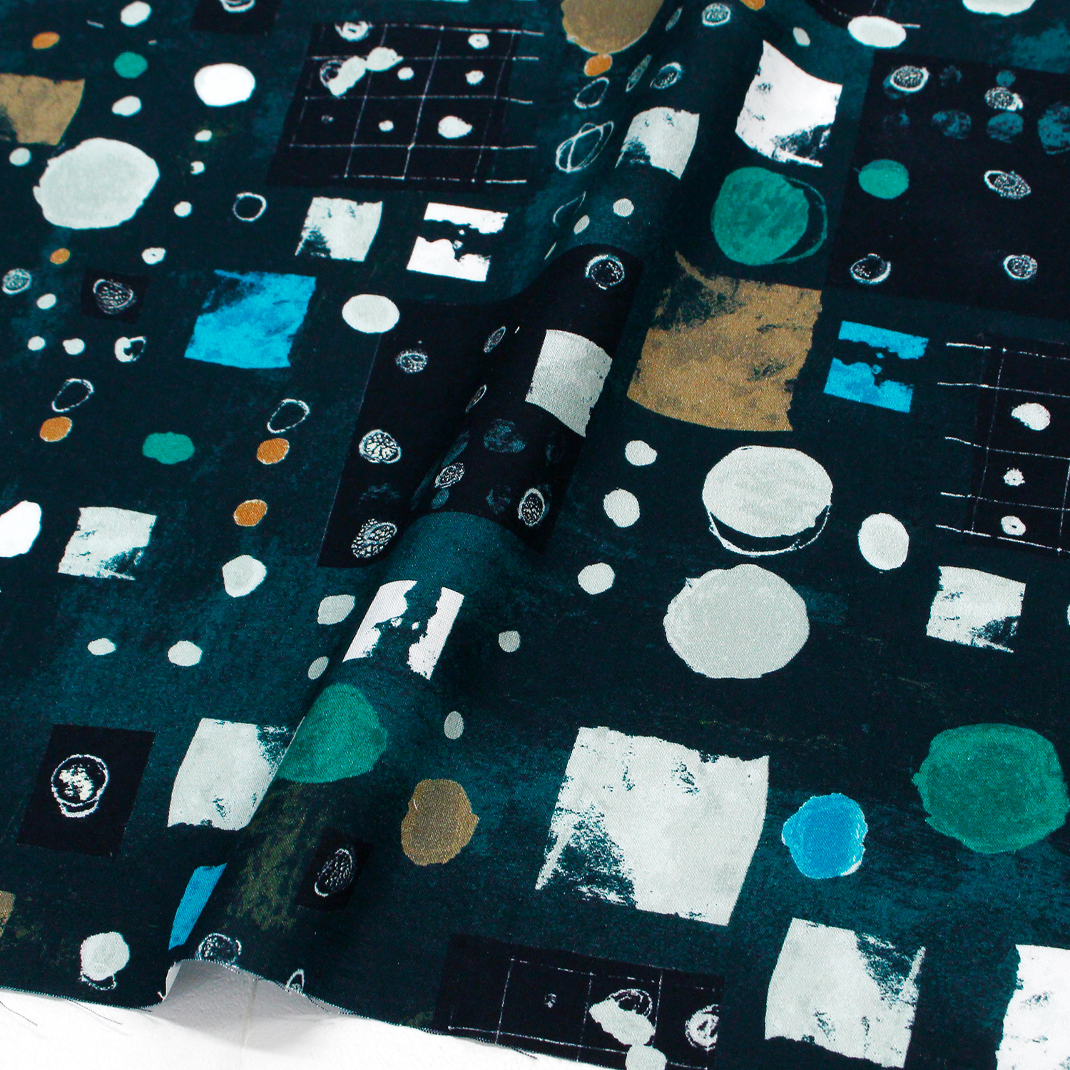 WIN53737-2 WINDHAM FABRICS USA Print Fabric 1m/unit (m)