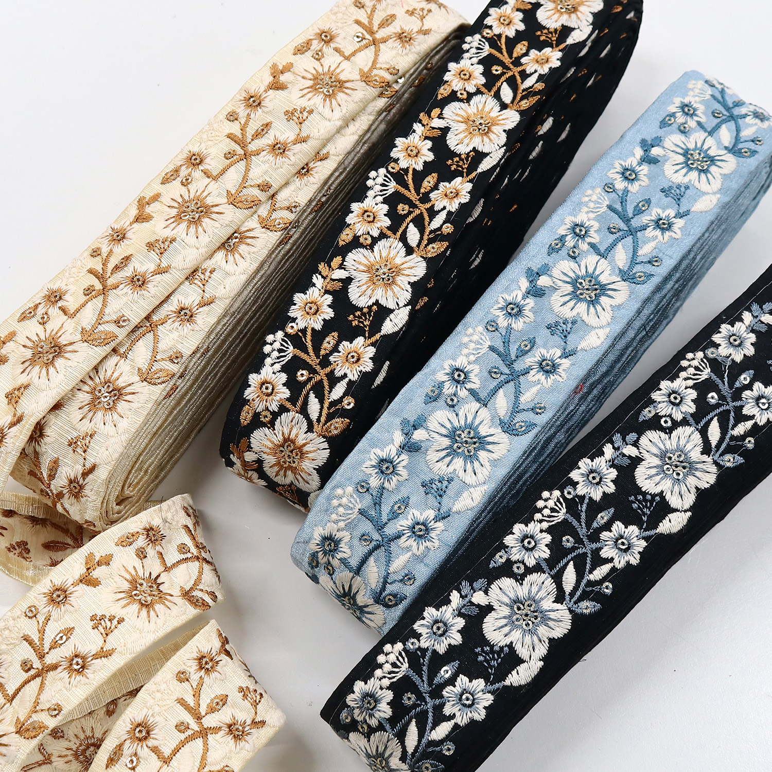 【0404新柄】KF-R115-10Y インド刺繍リボン 巾約3.8cm×原反約9m (巻)