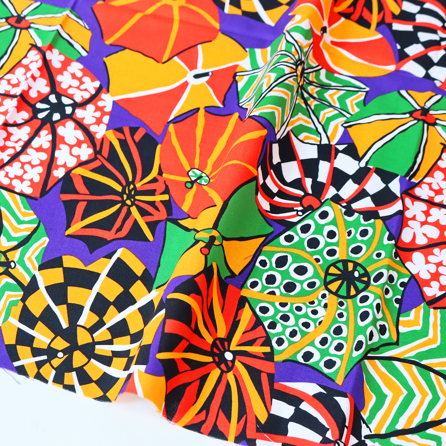 【2608新柄】FSP-957 紫地 傘 カラフル USAプリント Kaffe Fassett ケイフ・ファセット FreeSpirit フリースピリット 1m単位 (m)