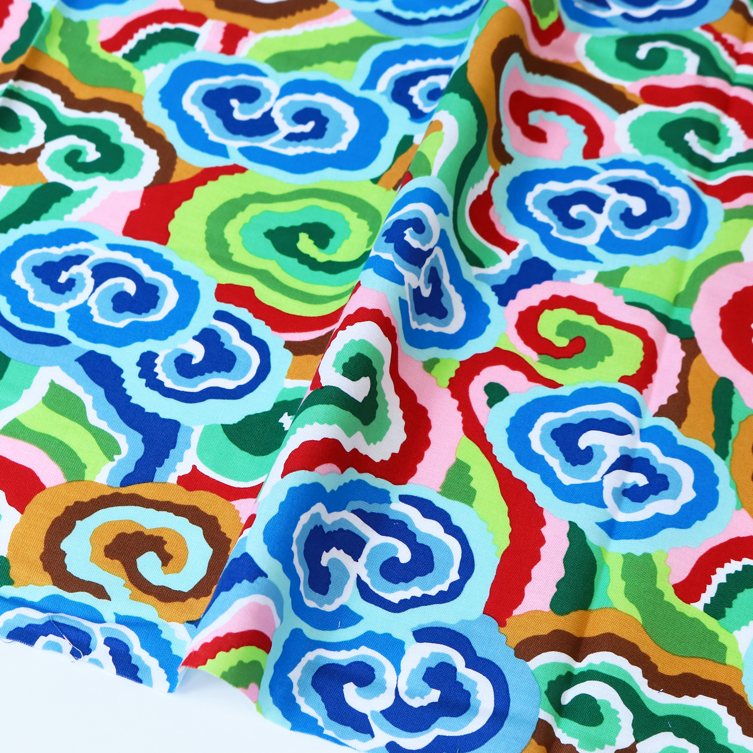 【2608新柄】FSP-968 緑地 雲柄 渦 USAプリント Kaffe Fassett ケイフ・ファセット FreeSpirit フリースピリット 1m単位 (m)