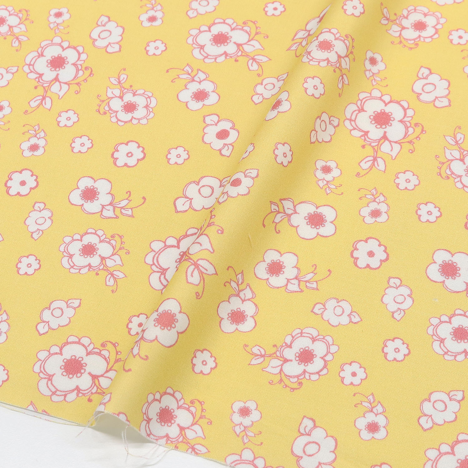 【2609再入荷】LORA692-756 黄色地 花柄 Loralie Designs ローラライデザインズ 1m単位 (m)